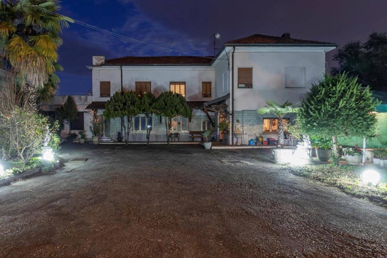 Casa Stella Malpensa Otel Cassano Magnago Dış mekan fotoğraf